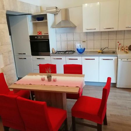 Apartman Tea Apartment Pula Luaran gambar