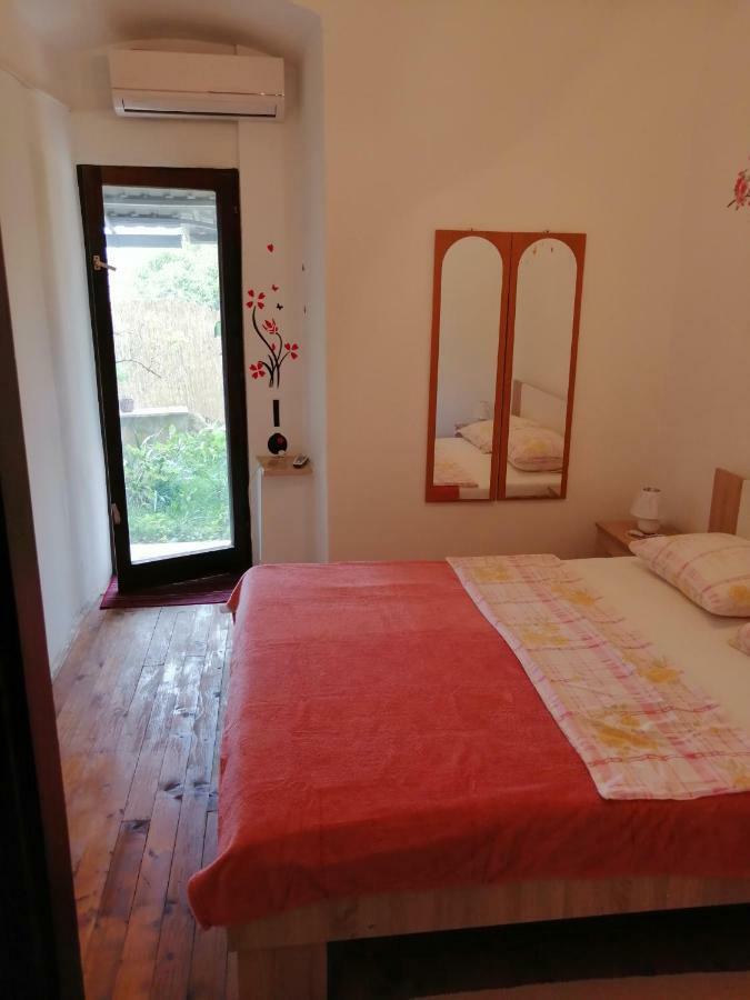 Apartman Tea Apartment Pula Luaran gambar
